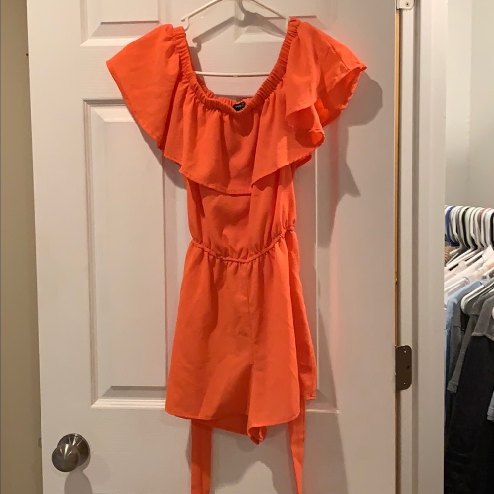 ❤️❤️50% OFFCoral Off the Shoulder Romper |❤️❤️